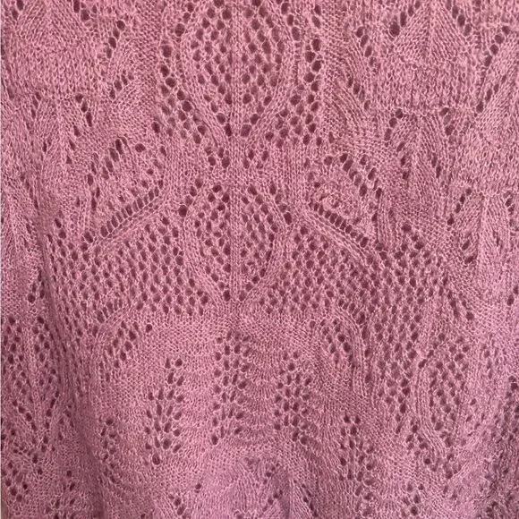 Mauve colored sweater - Picture 2 of 5